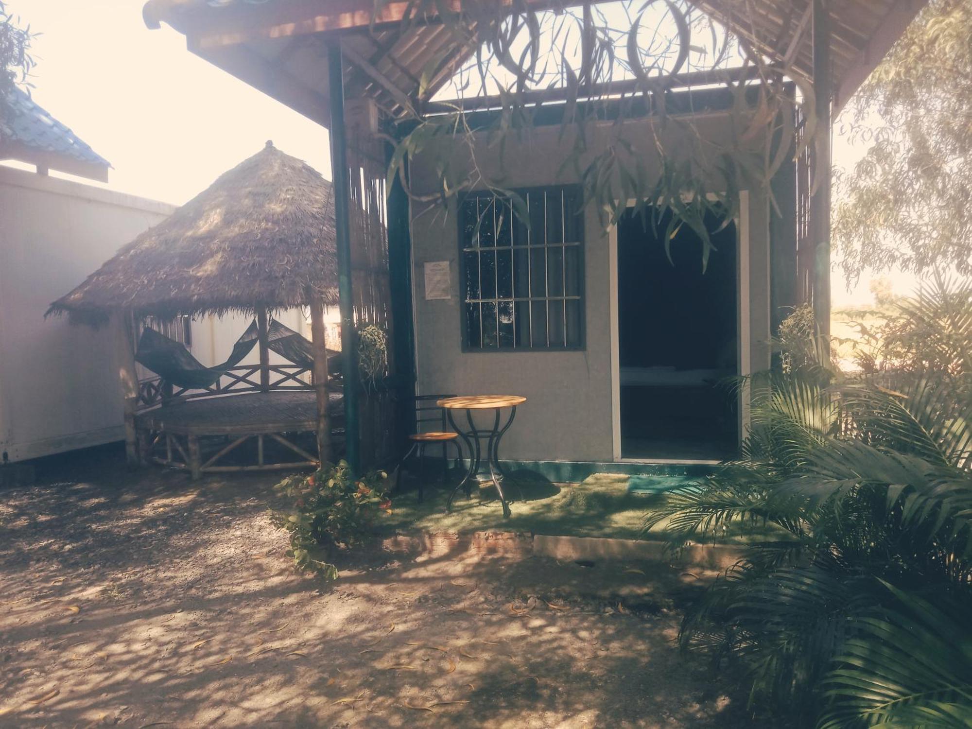 La Plage De Kampot By Lee & Hap Guest House Esterno foto