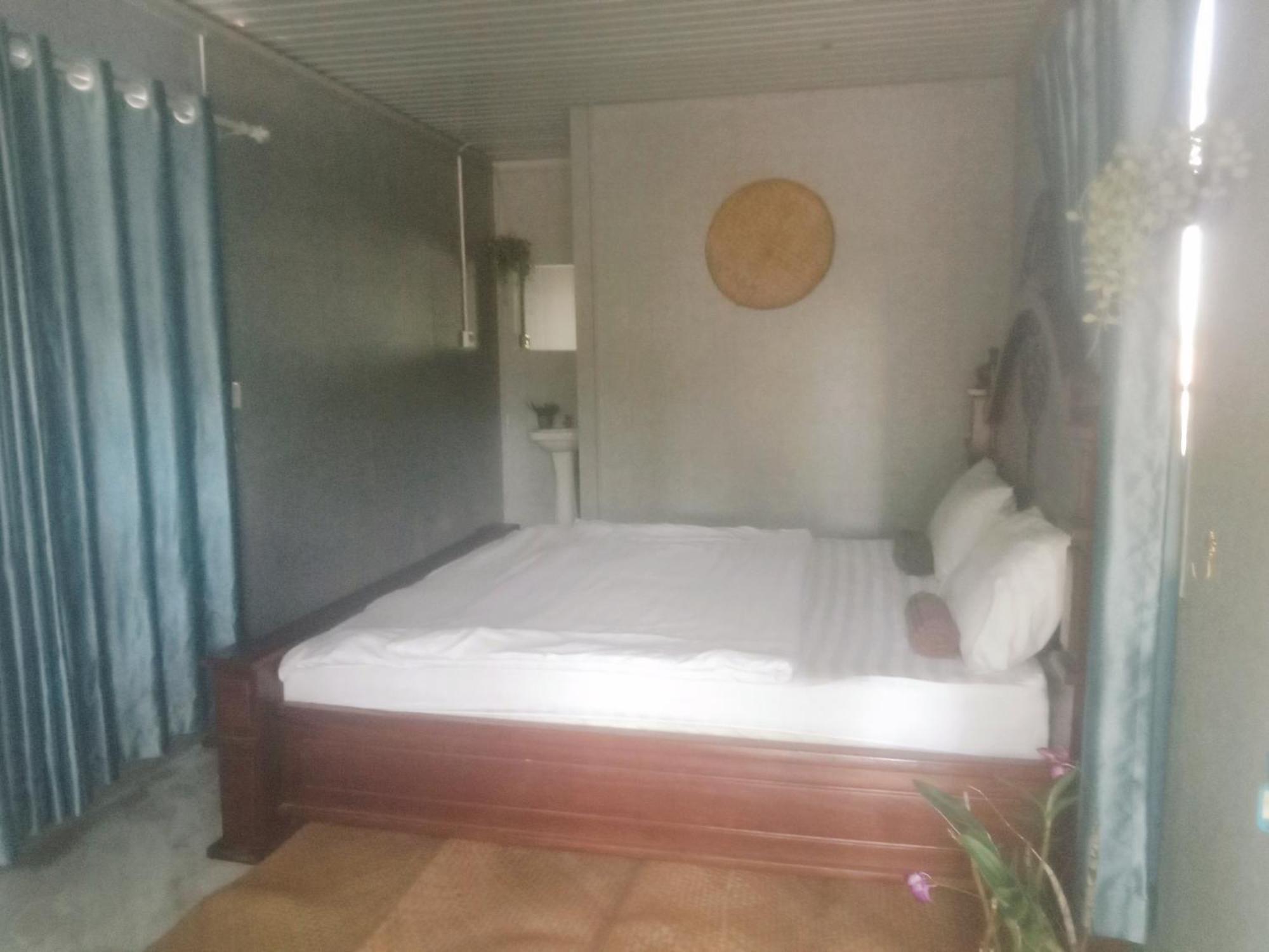 La Plage De Kampot By Lee & Hap Guest House Esterno foto