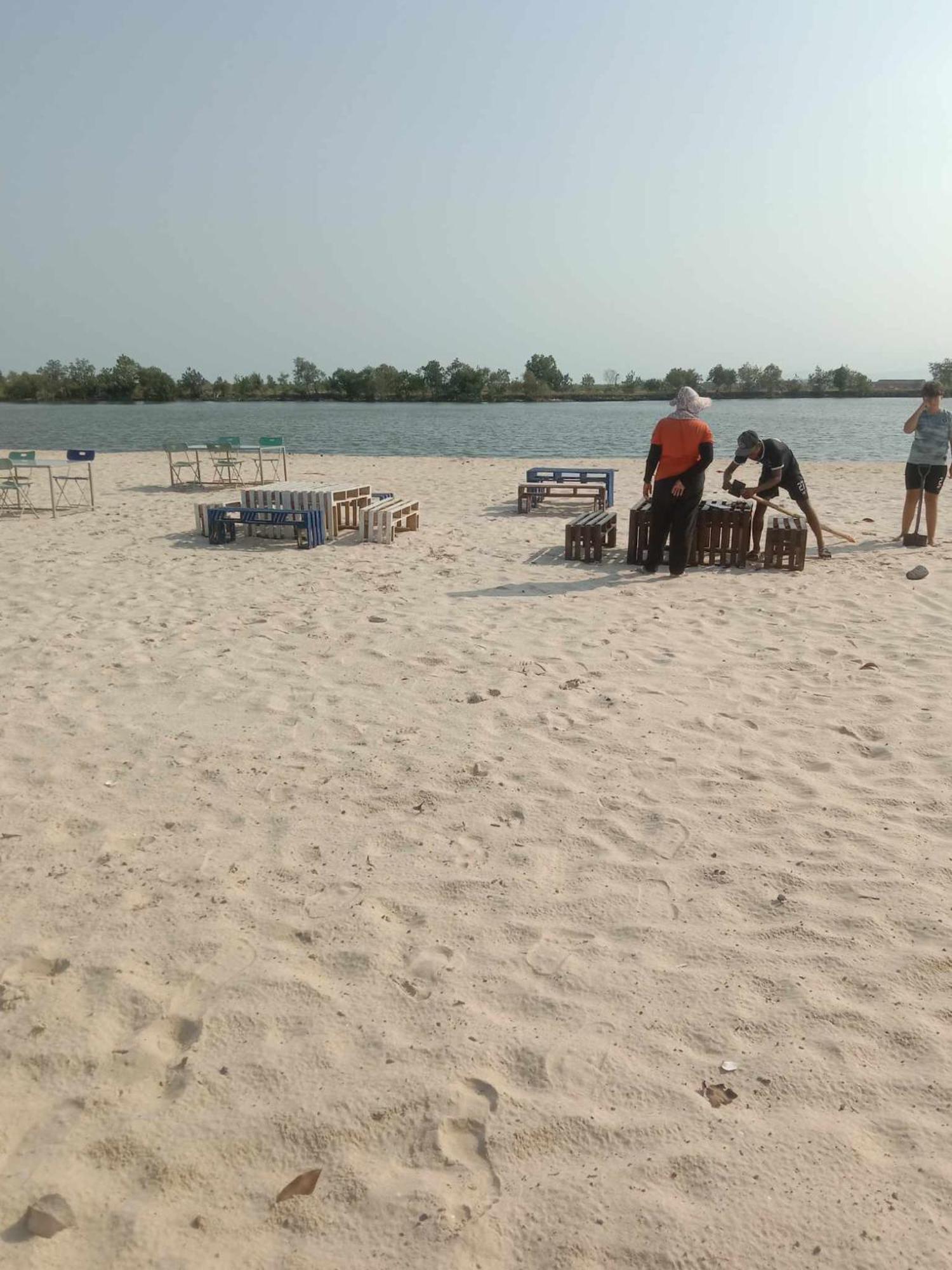 La Plage De Kampot By Lee & Hap Guest House Esterno foto