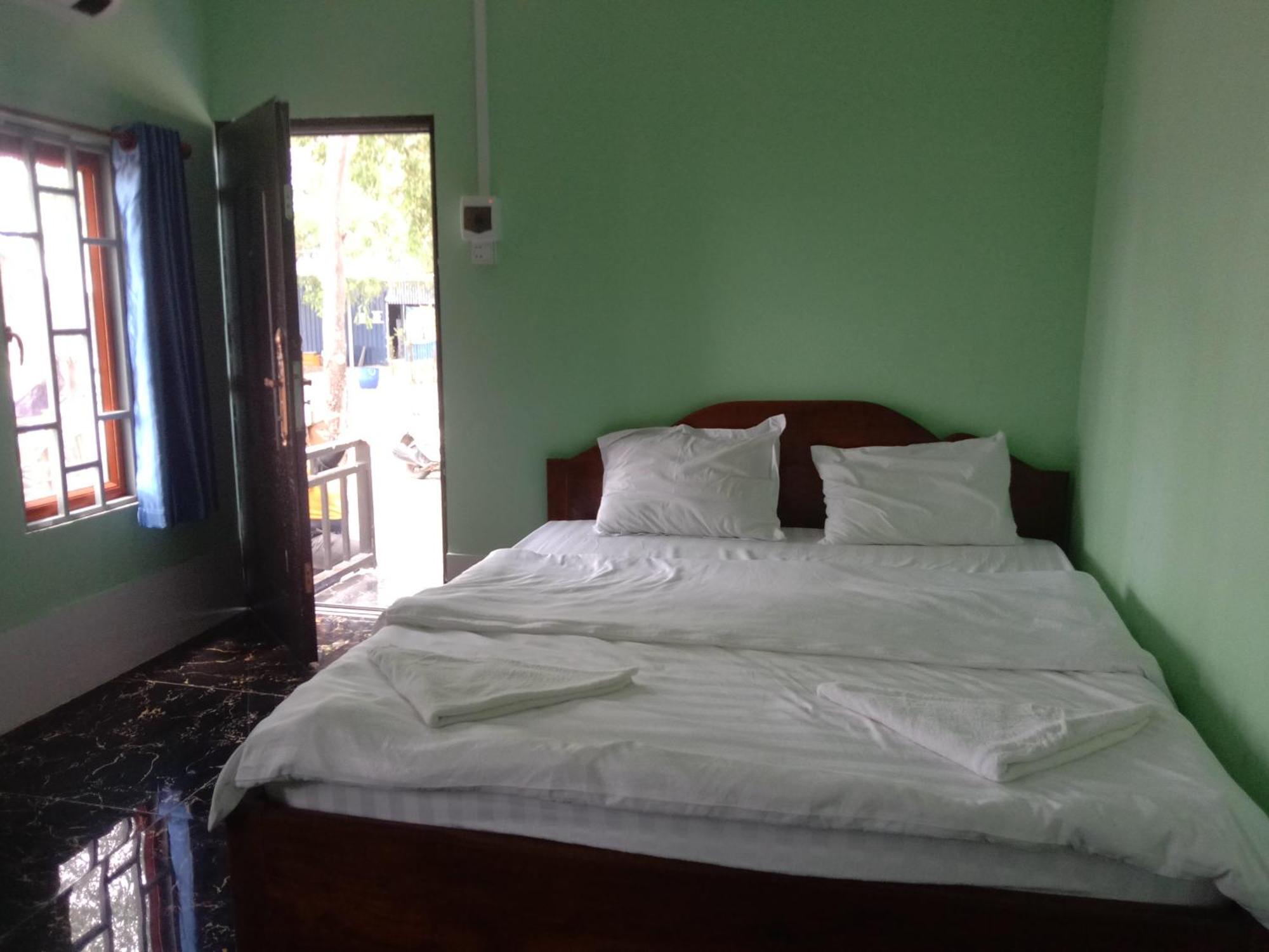 La Plage De Kampot By Lee & Hap Guest House Camera foto